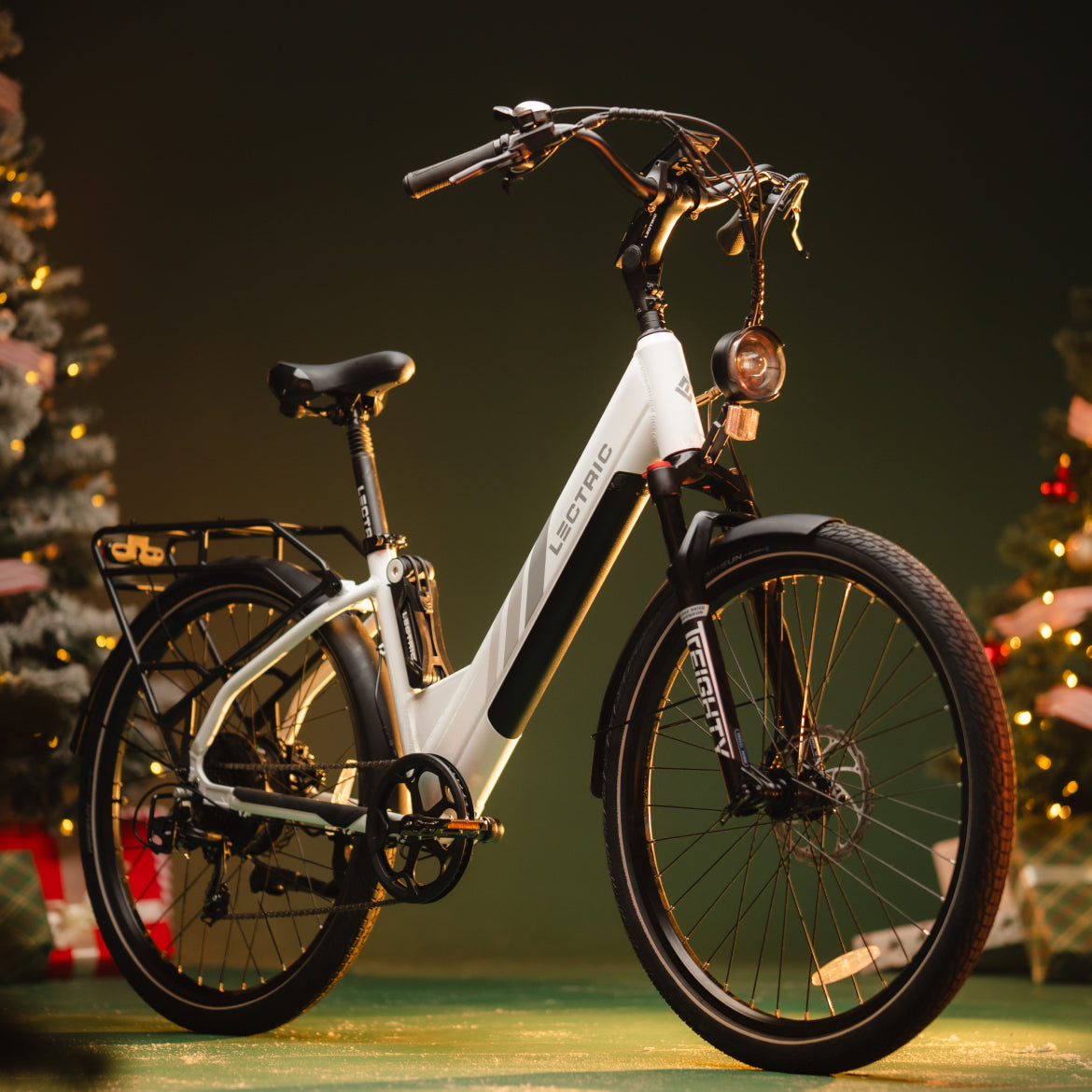 XPress 750 Step-Thru eBike